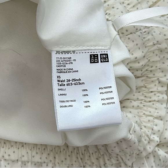 Uniqlo Chiffon Pleated Long Skirt - Picture 8 of 8